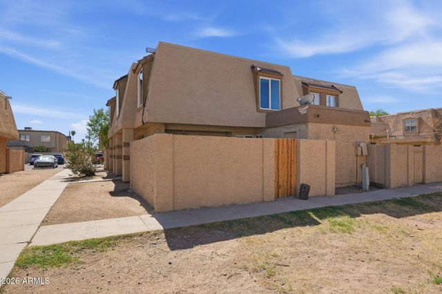 4014 S 44th Way, Phoenix, AZ 85040