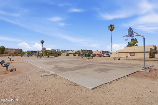 4014 S 44th Way, Phoenix, AZ 85040