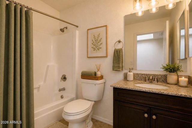 4014 S 44th Way, Phoenix, AZ 85040