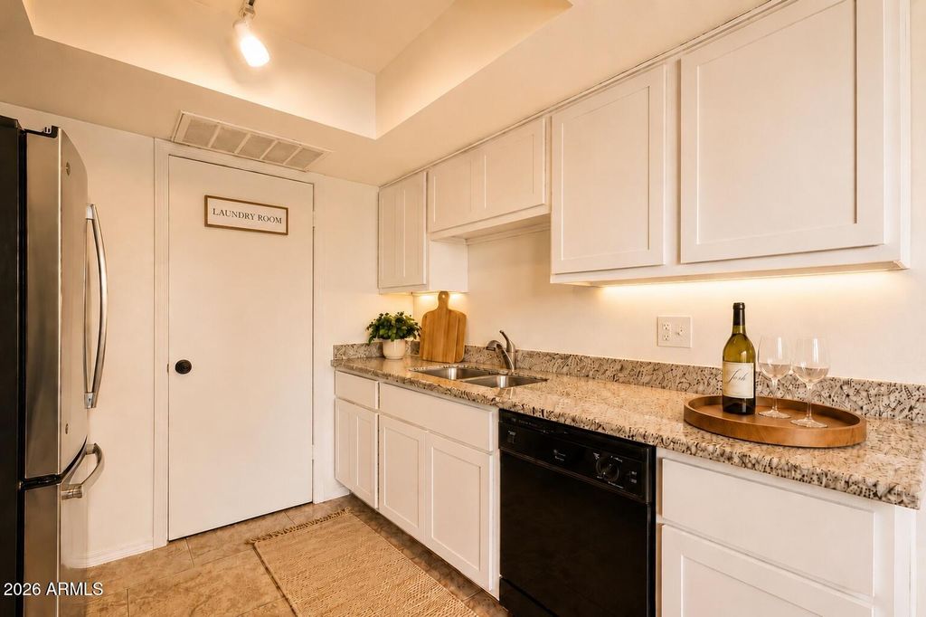 4014 S 44th Way, Phoenix, AZ 85040 — photo 3