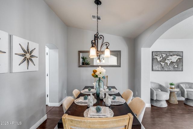 7276 W ORAIBI Drive, Glendale, AZ 85308