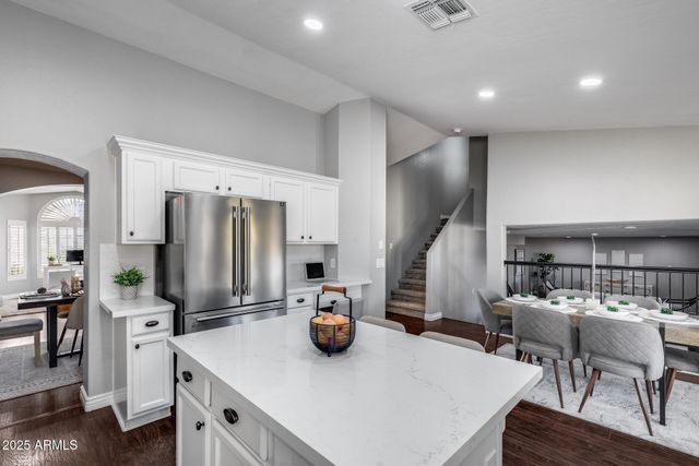 7276 W ORAIBI Drive, Glendale, AZ 85308