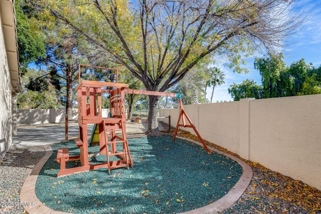 7276 W ORAIBI Drive, Glendale, AZ 85308