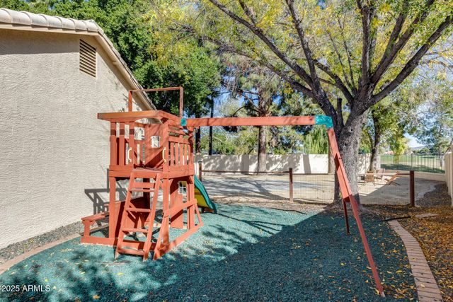 7276 W ORAIBI Drive, Glendale, AZ 85308