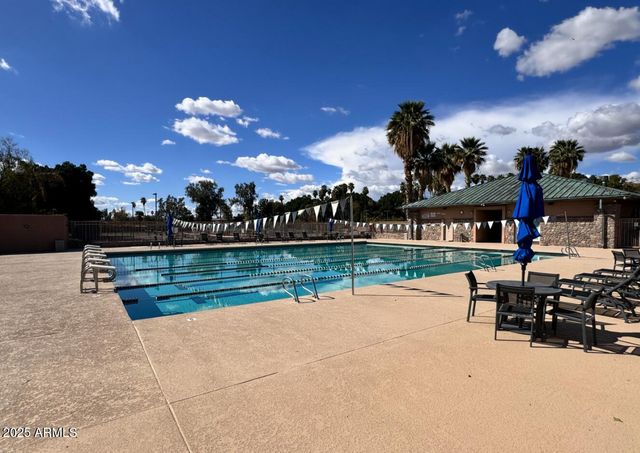 7276 W ORAIBI Drive, Glendale, AZ 85308