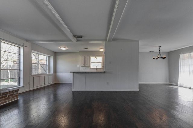 12710 Westleigh Drive, Houston, TX 77077