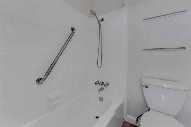 12710 Westleigh Drive, Houston, TX 77077