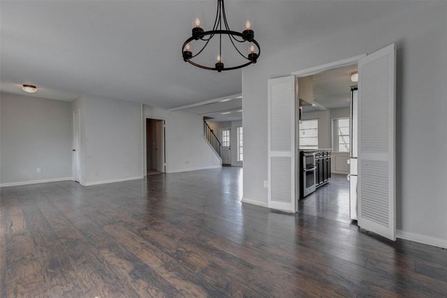 12710 Westleigh Drive, Houston, TX 77077