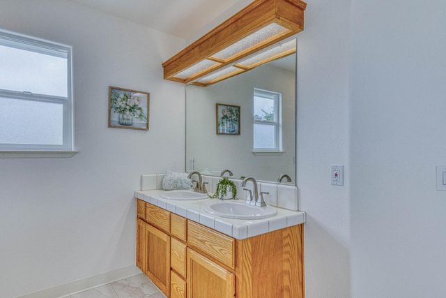 172 Paddon Place, Marina, CA 93933