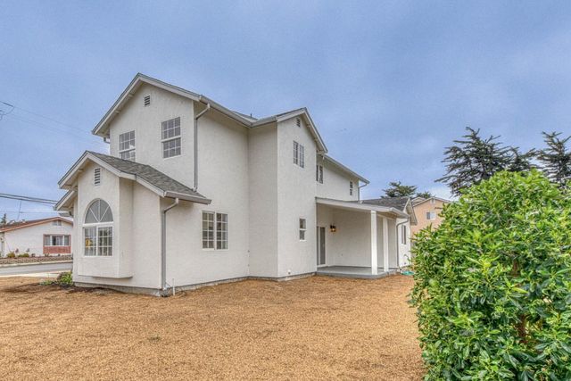 172 Paddon Place, Marina, CA 93933