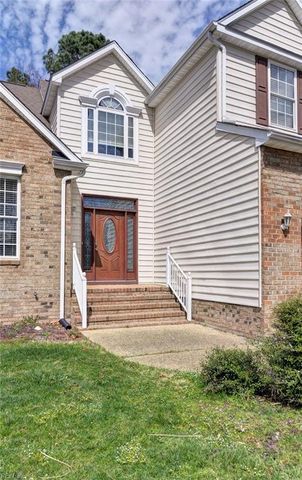 4023 Thorngate DR, Williamsburg, VA 23188