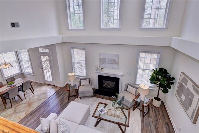 4023 Thorngate DR, Williamsburg, VA 23188