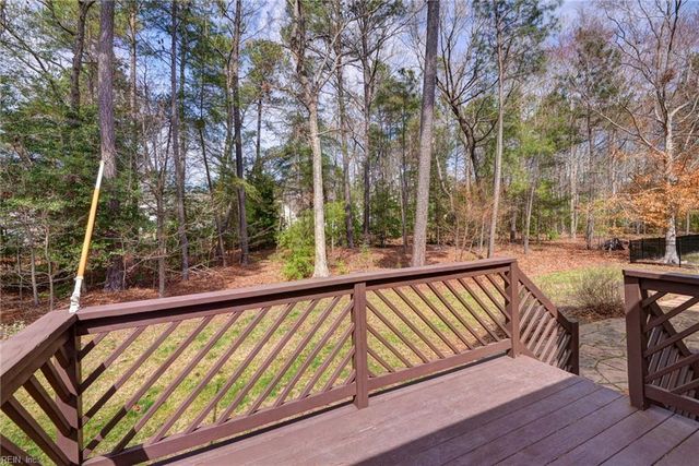 4023 Thorngate DR, Williamsburg, VA 23188