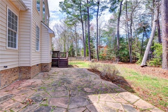 4023 Thorngate DR, Williamsburg, VA 23188