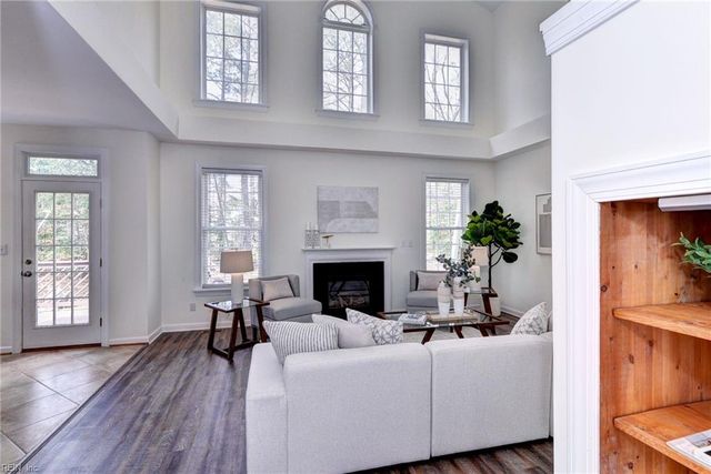 4023 Thorngate DR, Williamsburg, VA 23188
