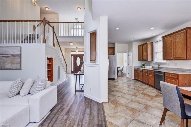 4023 Thorngate DR, Williamsburg, VA 23188