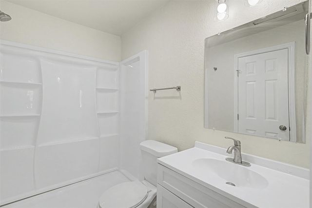 9021 White Settlement Road A, White Settlement, TX 76108
