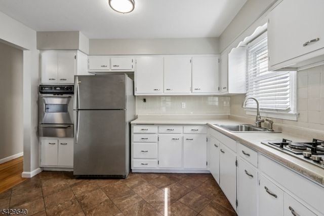 480 Boyden Ave, Maplewood Twp., NJ 07040