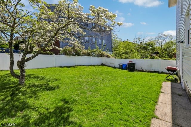 480 Boyden Ave, Maplewood Twp., NJ 07040