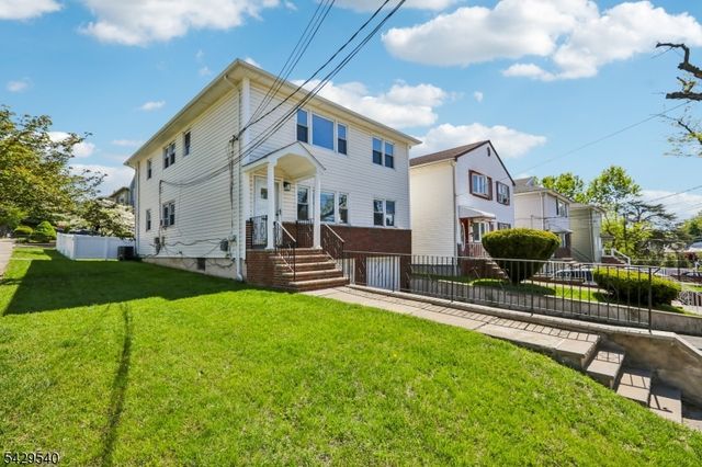 480 Boyden Ave, Maplewood Twp., NJ 07040