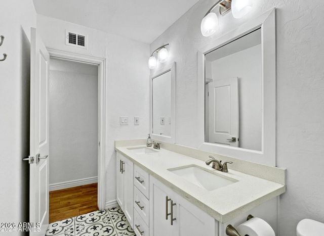 1415 W 7TH Street, Tempe, AZ 85281