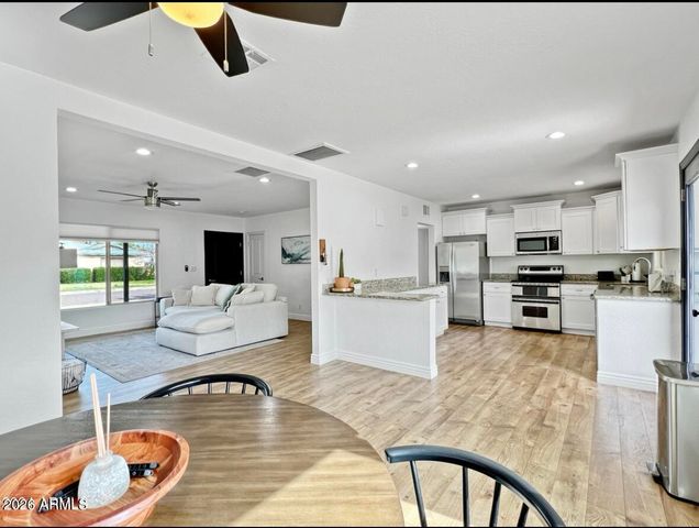 1415 W 7TH Street, Tempe, AZ 85281