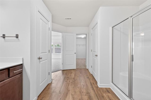 5524 Garens Way, Flowery Branch, GA 30542