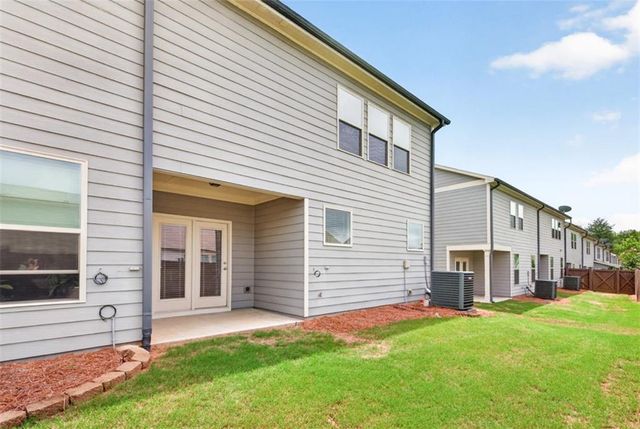 5524 Garens Way, Flowery Branch, GA 30542