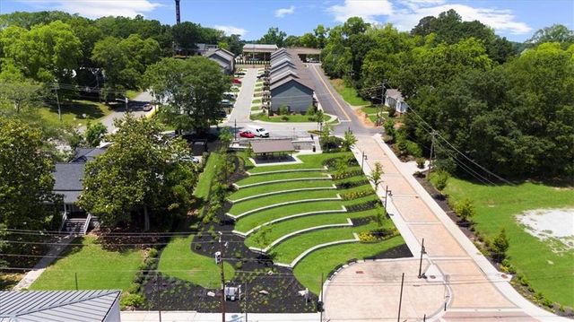 5524 Garens Way, Flowery Branch, GA 30542