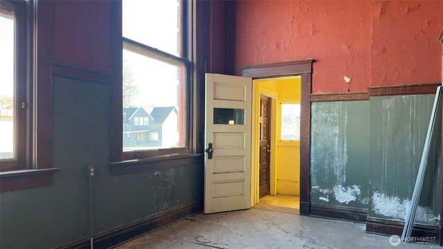 301 W Main Street, Almira, WA 99103