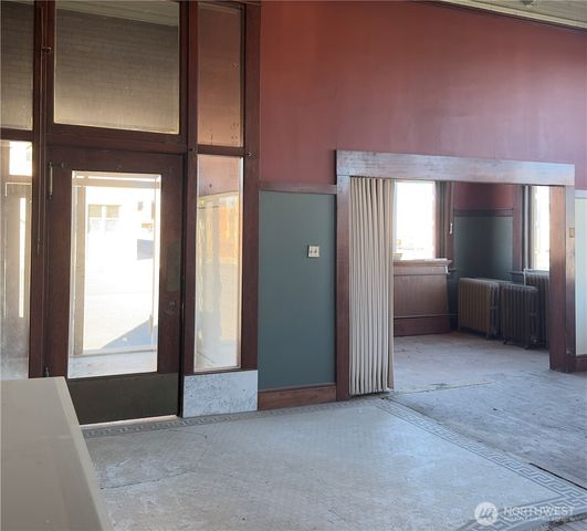 301 W Main Street, Almira, WA 99103