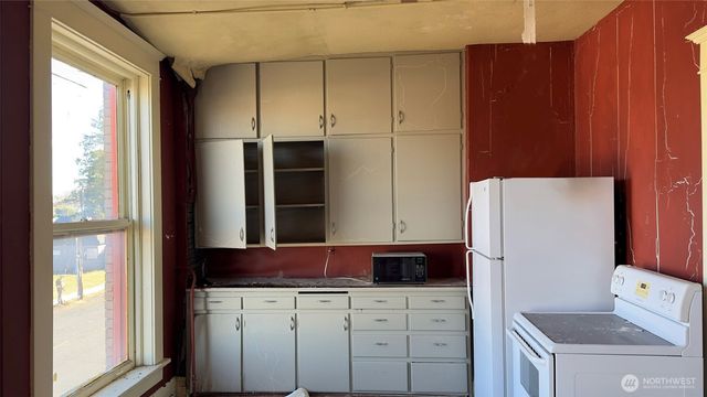 301 W Main Street, Almira, WA 99103