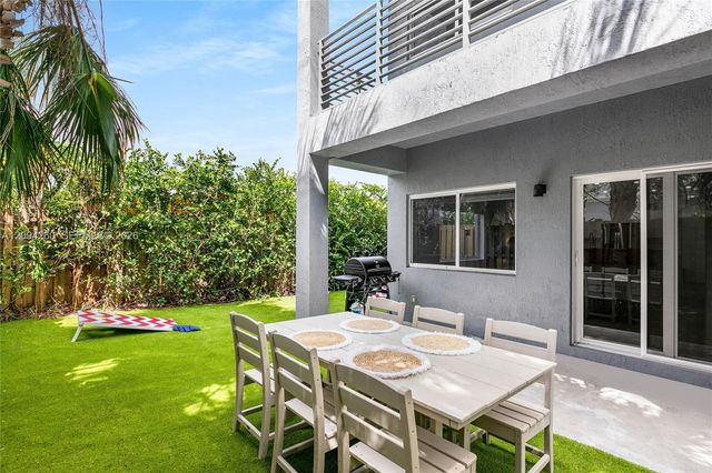 1123 NE 23rd Terrace, Pompano Beach, FL 33062