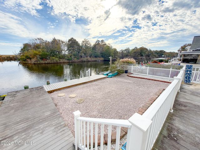 1035 Laurel Boulevard, Lanoka Harbor, NJ 08734