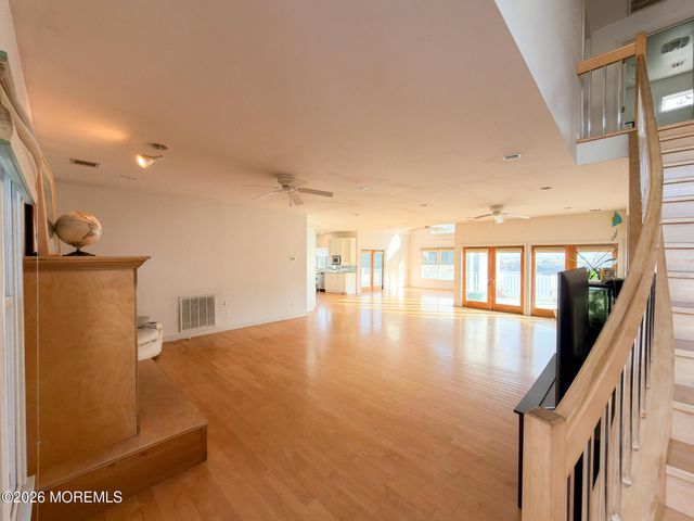 1035 Laurel Boulevard, Lanoka Harbor, NJ 08734