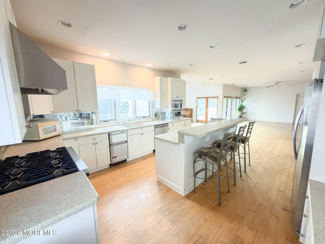1035 Laurel Boulevard, Lanoka Harbor, NJ 08734