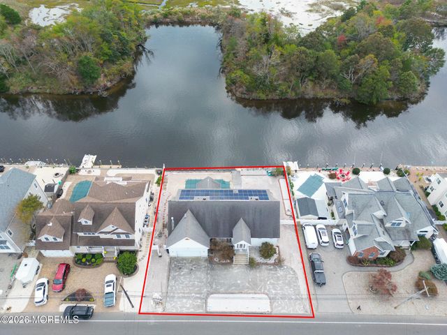 1035 Laurel Boulevard, Lanoka Harbor, NJ 08734