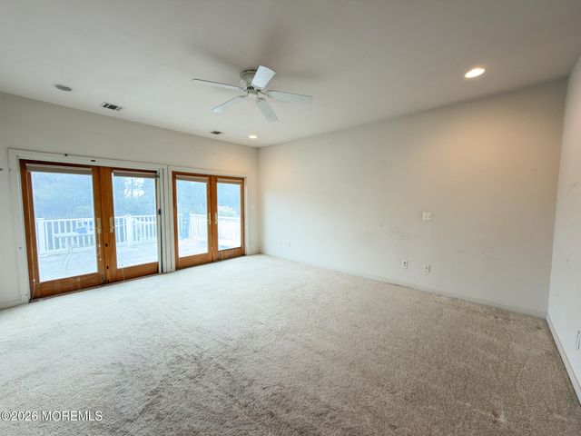 1035 Laurel Boulevard, Lanoka Harbor, NJ 08734