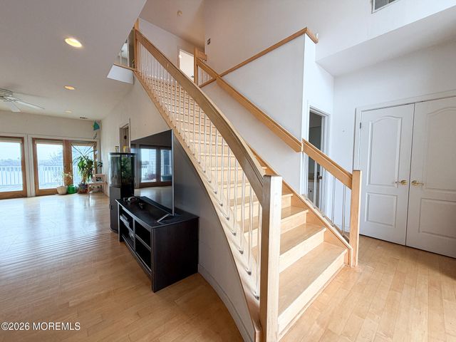 1035 Laurel Boulevard, Lanoka Harbor, NJ 08734