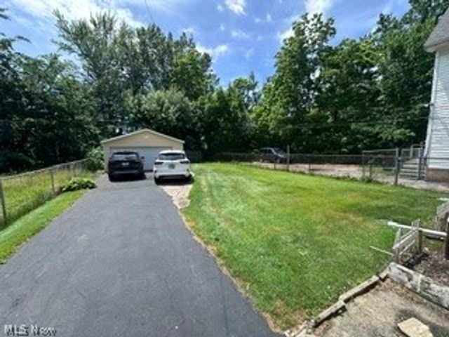 1722 Cliffview Road, Cleveland, OH 44112