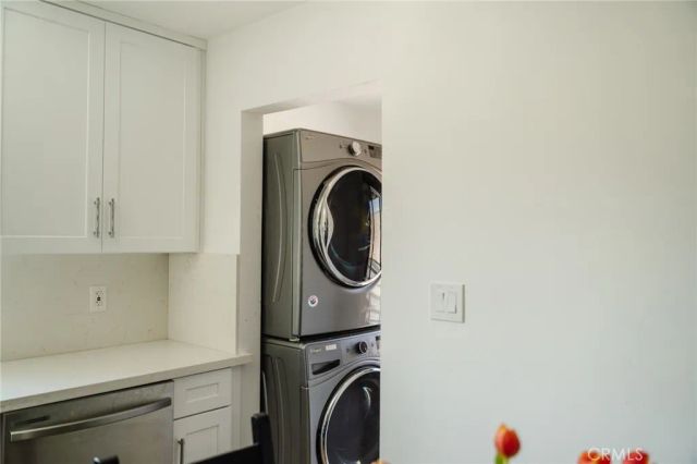 3023 Glendon, Los Angeles, CA 90034