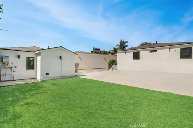 3023 Glendon, Los Angeles, CA 90034