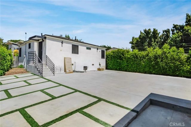 3023 Glendon, Los Angeles, CA 90034