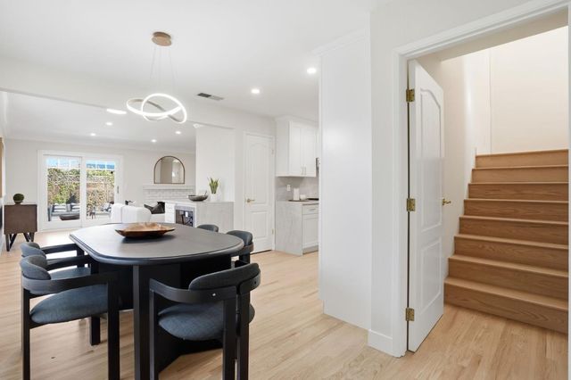 911 Inverness Way, Sunnyvale, CA 94087