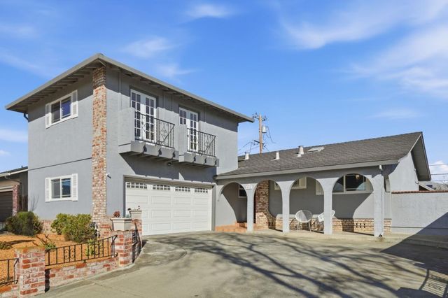 911 Inverness Way, Sunnyvale, CA 94087