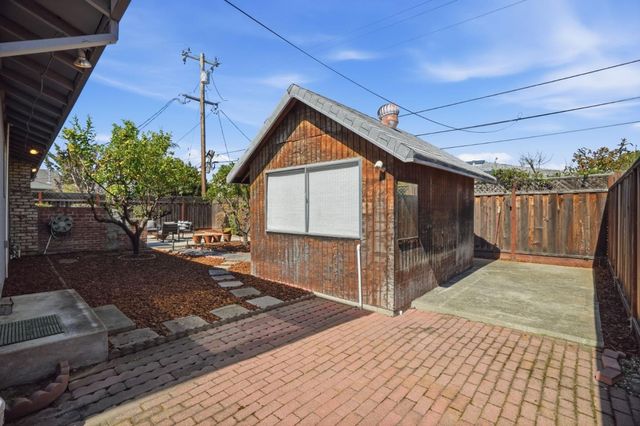 911 Inverness Way, Sunnyvale, CA 94087