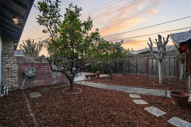 911 Inverness Way, Sunnyvale, CA 94087