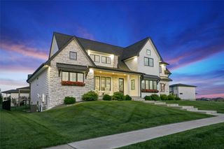 17448 Aurora Drive, Clive, IA 50325