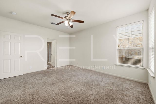 1405 Sunny Meadows LOOP, Georgetown, TX 78626