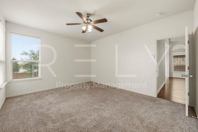 1405 Sunny Meadows LOOP, Georgetown, TX 78626